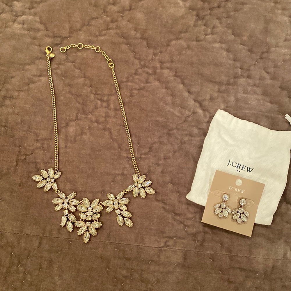 J Crew matching necklace and earrings set